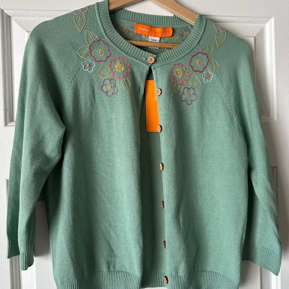 Cynthia Steffe Green Embroidered Women's Sweater Silk New Cardigan